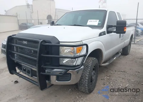 2015 Ford F-250 Xl z USA, uszkodzony, nr VIN 1FT7X2B65FEB69031